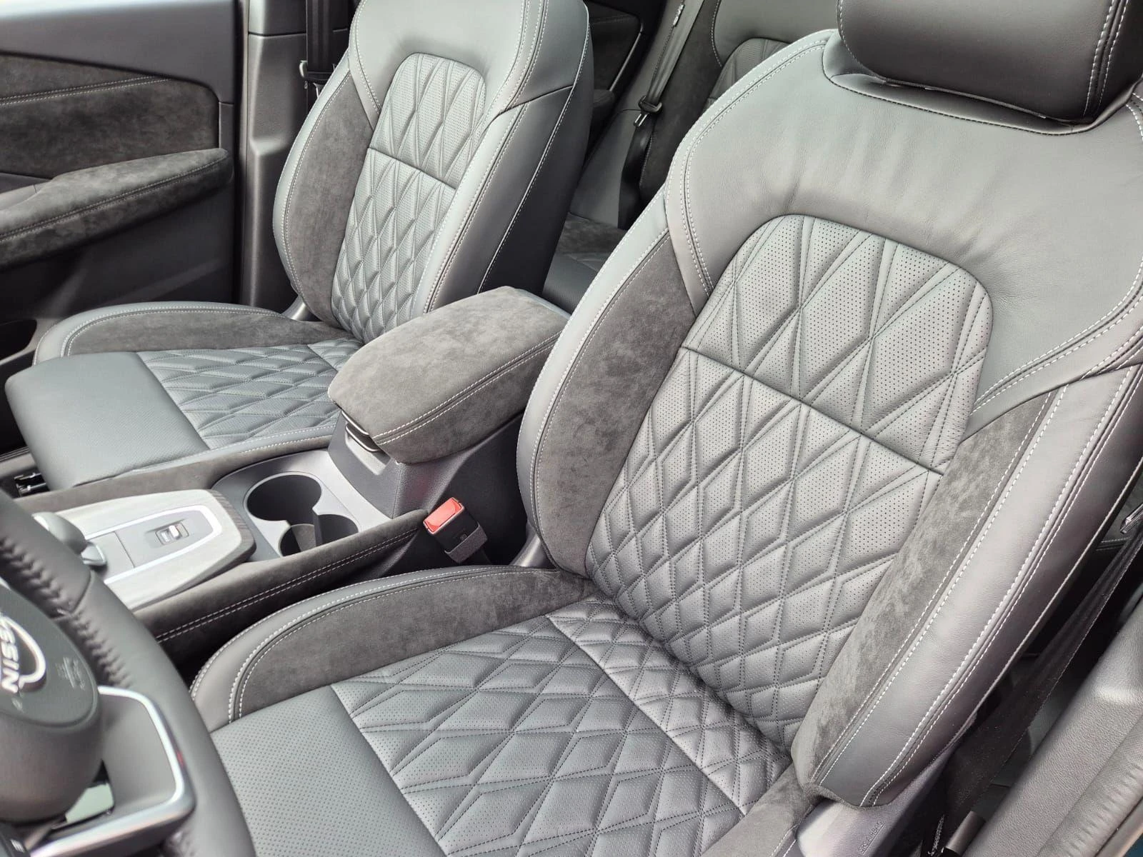 Nissan Qashqai Tekna Plus 1.3  | Mobile.bg � ����������� 10