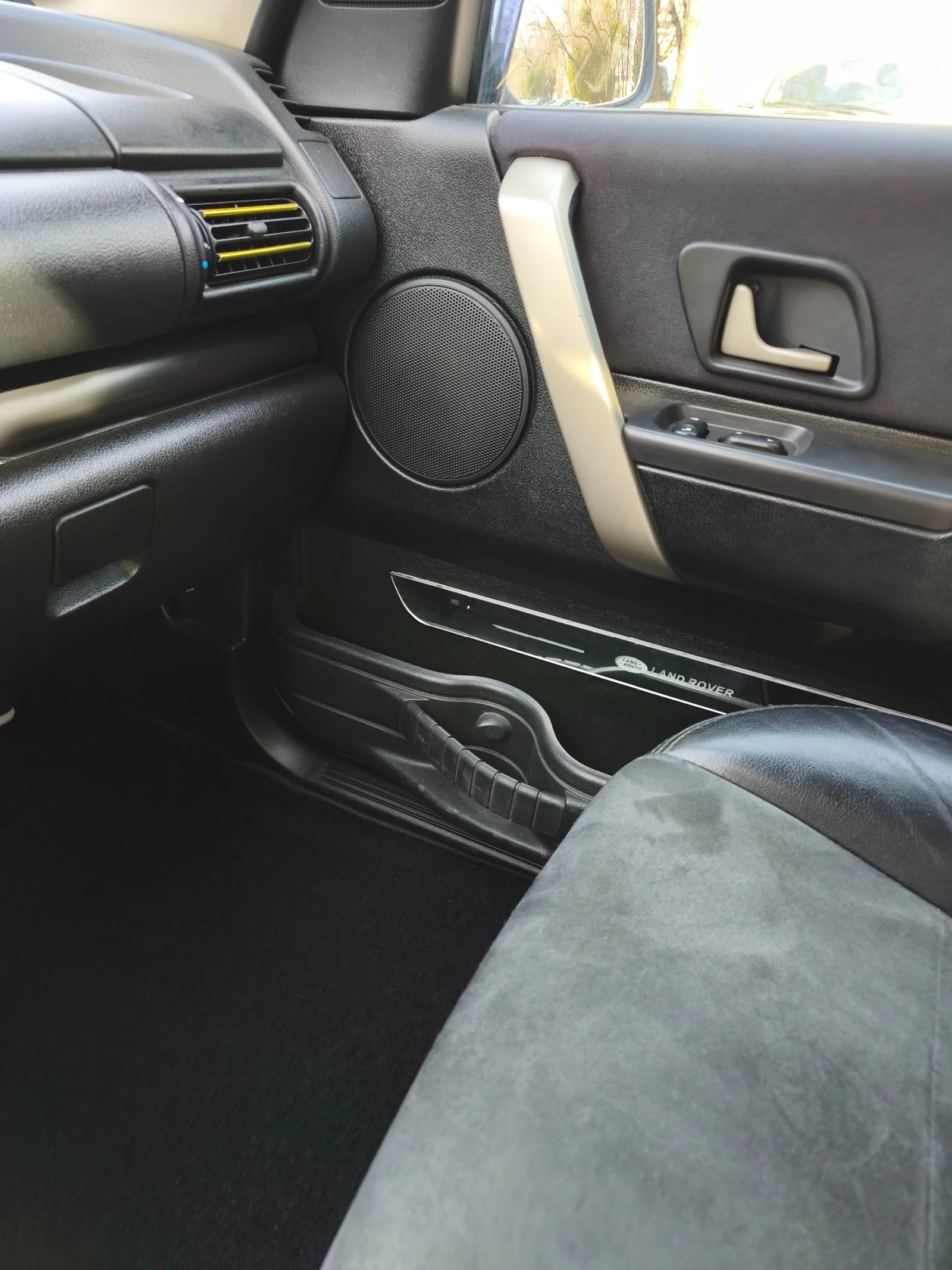 Land Rover Freelander, снимка 13 - Автомобили и джипове - 54518936