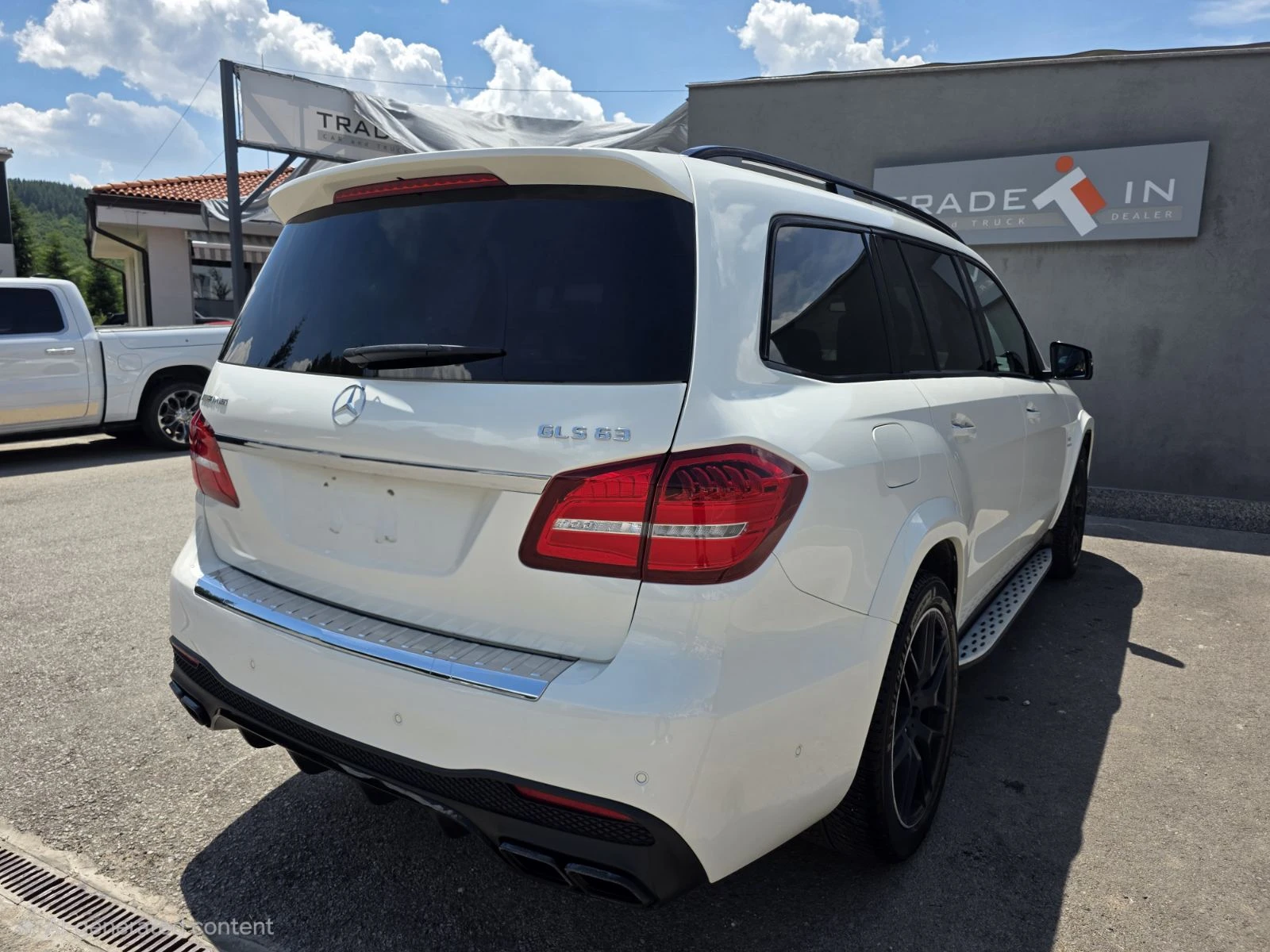 Mercedes-Benz GLS 63 AMG 4 MATIC, снимка 4 - Автомобили и джипове - 55323717