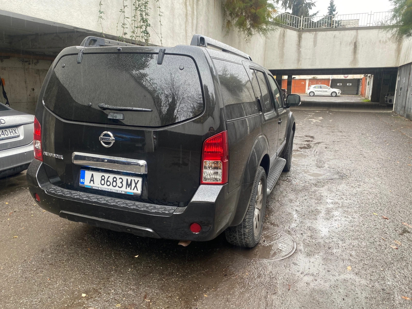 Nissan Pathfinder 3000 CDTI 4x4, снимка 3 - Автомобили и джипове - 56081969