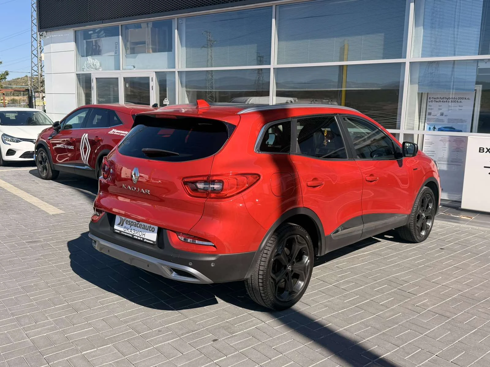 Renault Kadjar 1.3/ 160 к.с. / Black Edition, снимка 9 - Автомобили и джипове - 56311847