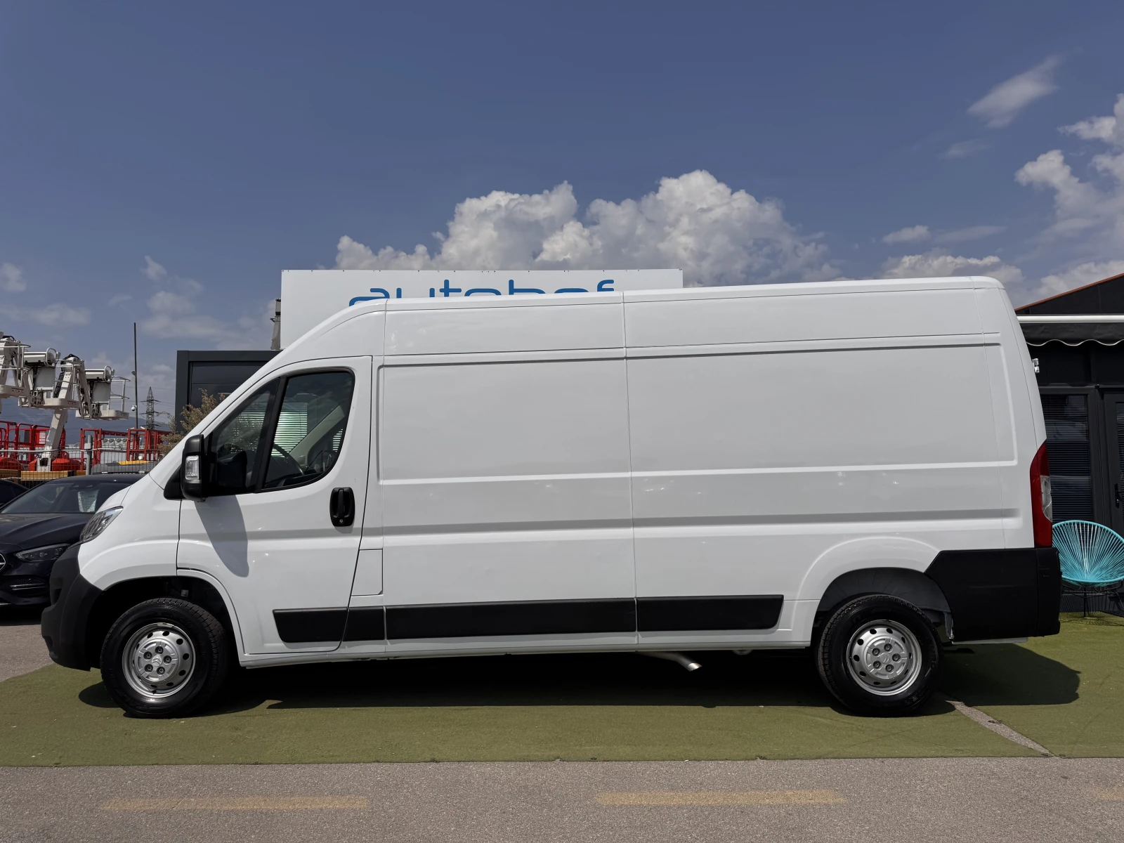 Citroen Jumper 2.2BlueHDI/140К.С./MT6/L3H2, снимка 2 - Бусове и автобуси - 55687503