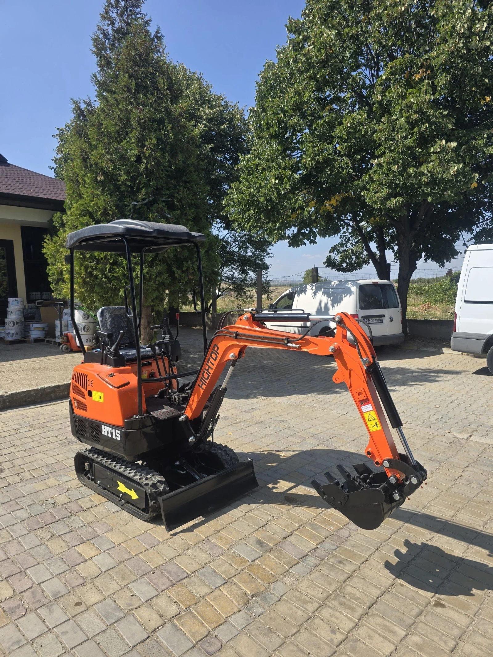 Багер Kubota Hightop 1.5 ton, снимка 1