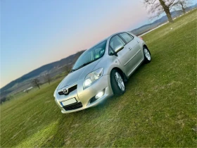 Toyota Auris 2.2, снимка 3