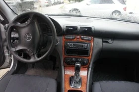 Mercedes-Benz C 200 W203, снимка 8