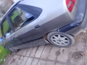 Lancia Delta, снимка 1