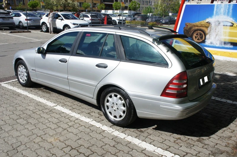 Mercedes-Benz C 200 W203, снимка 3 - Автомобили и джипове - 47224254