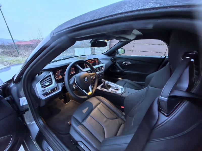 BMW Z4 sDrive 20i Sport  Гаранционен, снимка 5 - Автомобили и джипове - 53264279