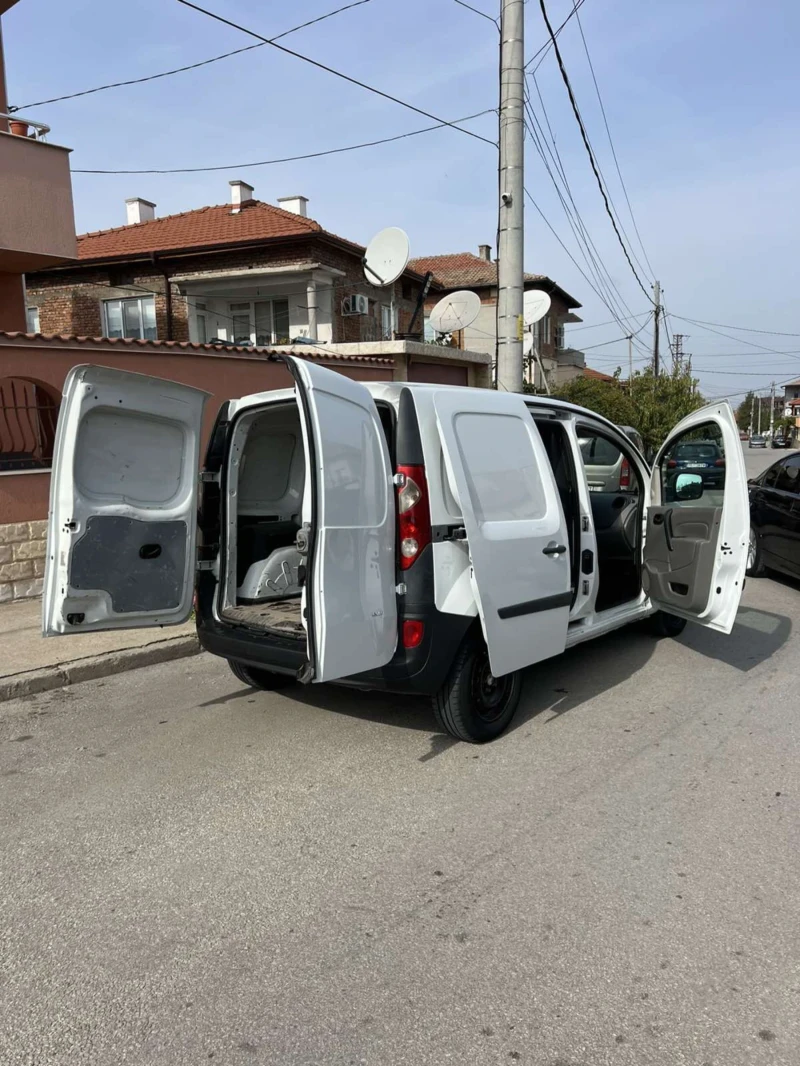 Renault Kangoo 1.5 dci, снимка 9 - Автомобили и джипове - 47564888