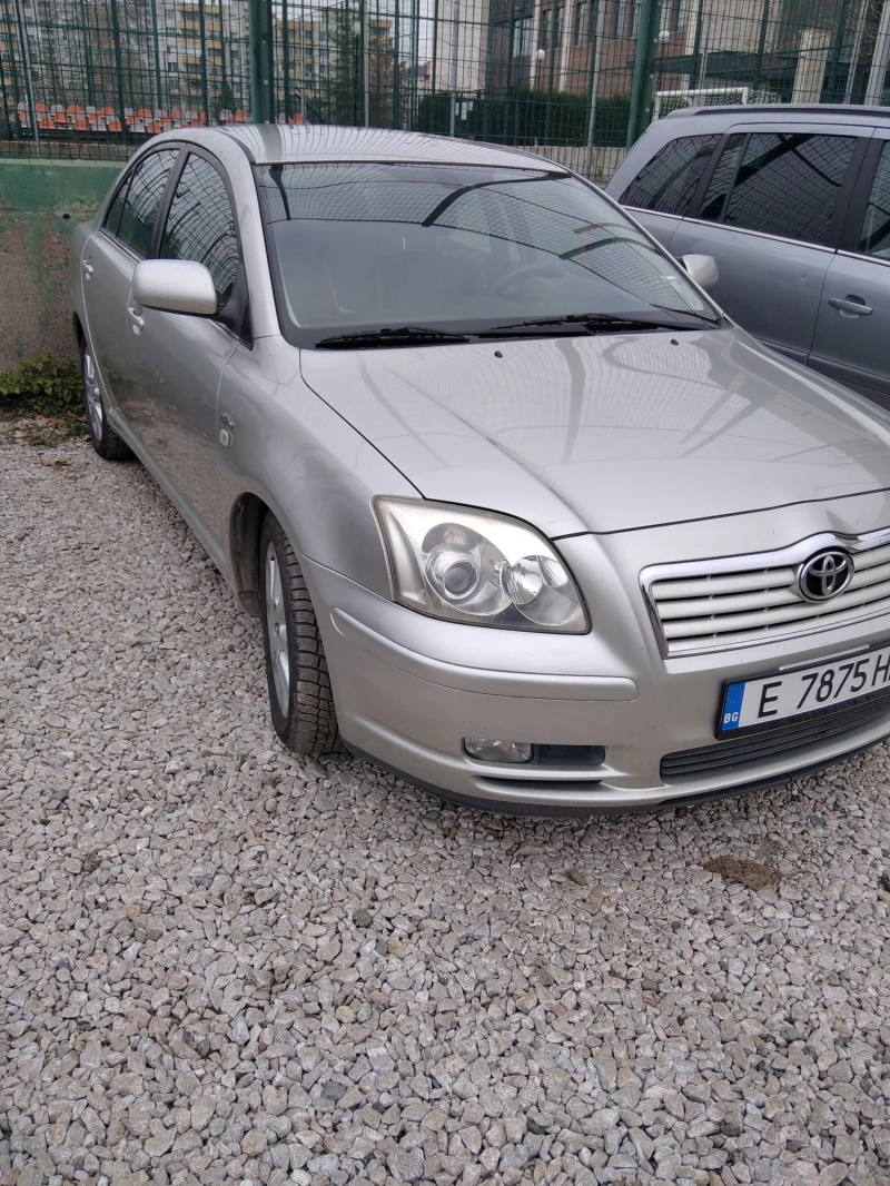 Toyota Avensis 2, 0 116 кс, снимка 2 - Автомобили и джипове - 48331426