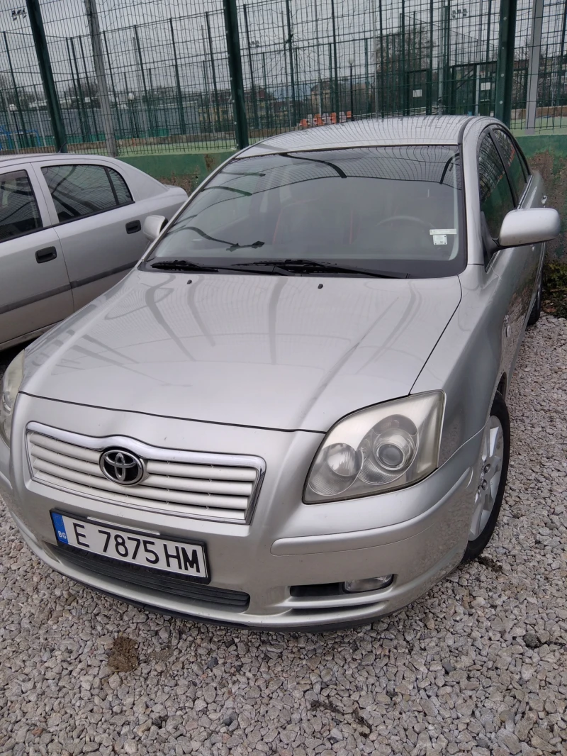 Toyota Avensis 2, 0 116 кс, снимка 1 - Автомобили и джипове - 48331426