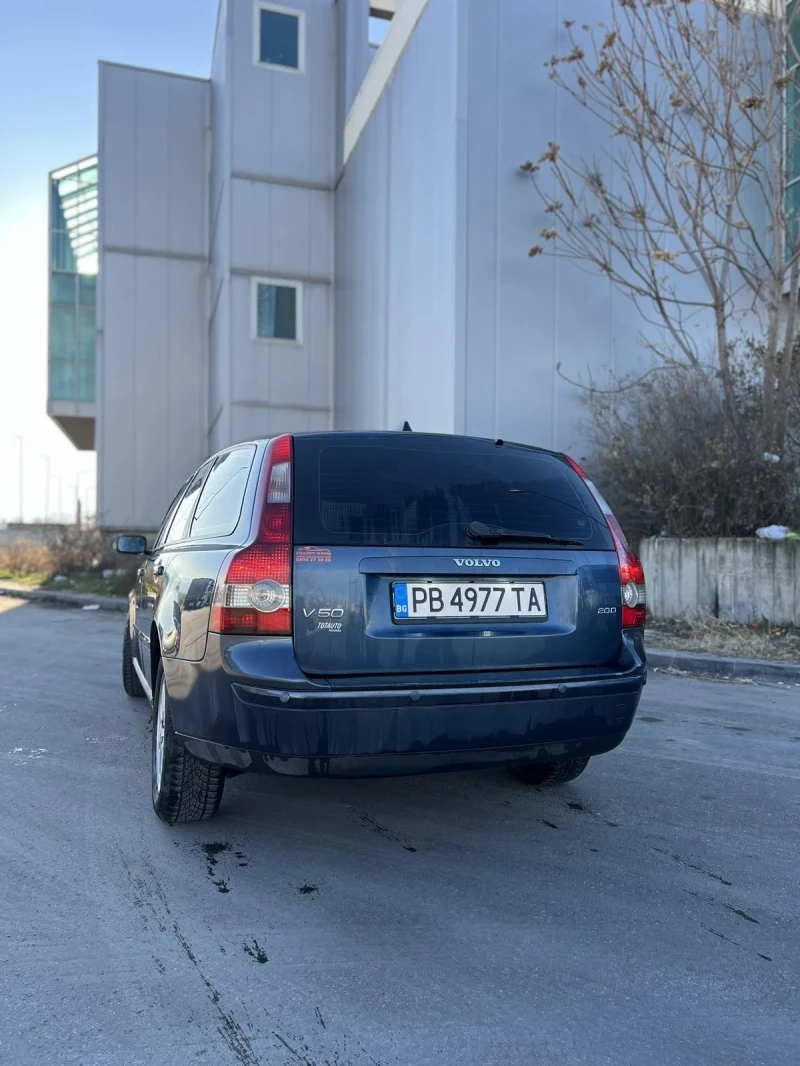 Volvo V50 2.0 hdi, снимка 4 - Автомобили и джипове - 49382835