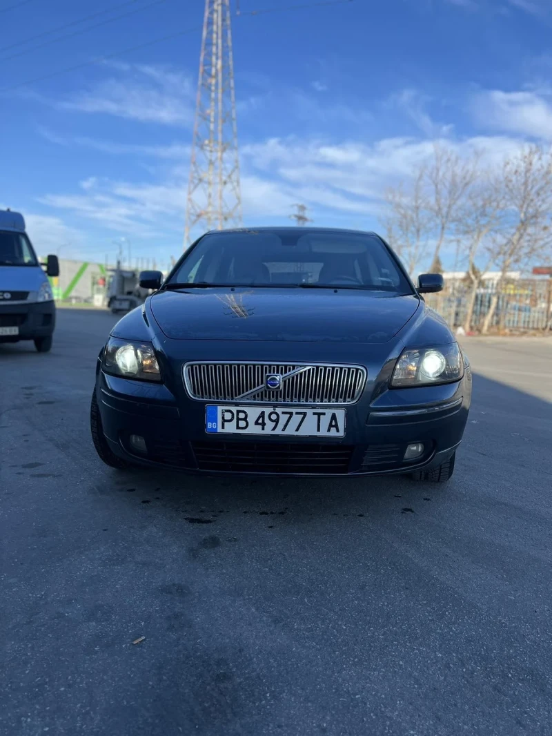 Volvo V50 2.0 hdi, снимка 1 - Автомобили и джипове - 49382835