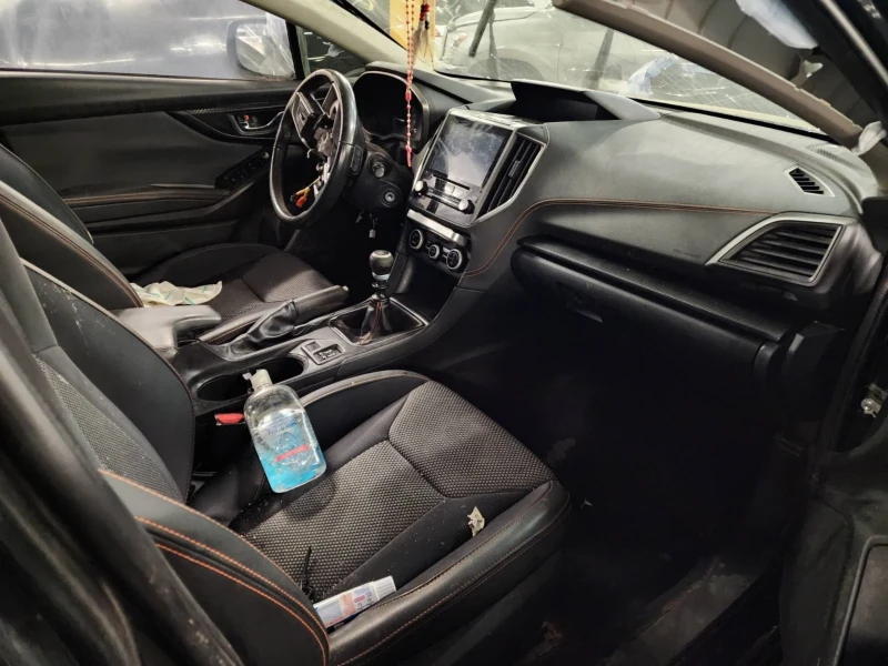 Subaru XV, снимка 8 - Автомобили и джипове - 49691736