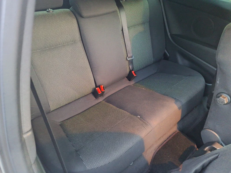 Opel Astra 2.0 TURBO, снимка 13 - Автомобили и джипове - 50132038