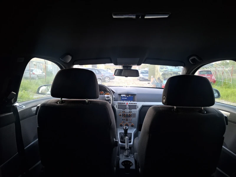 Opel Astra 2.0 TURBO, снимка 12 - Автомобили и джипове - 50132038
