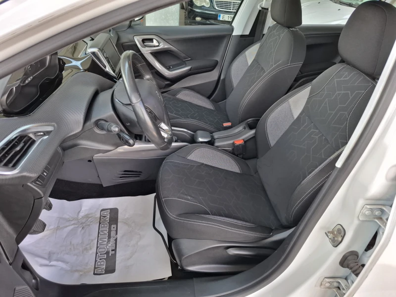 Peugeot 2008 1.6 Blue-HDi* FACE* NAVI* EURO6, снимка 6 - Автомобили и джипове - 51454443