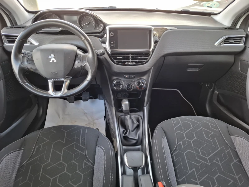 Peugeot 2008 1.6 Blue-HDi* FACE* NAVI* EURO6, снимка 9 - Автомобили и джипове - 51454443