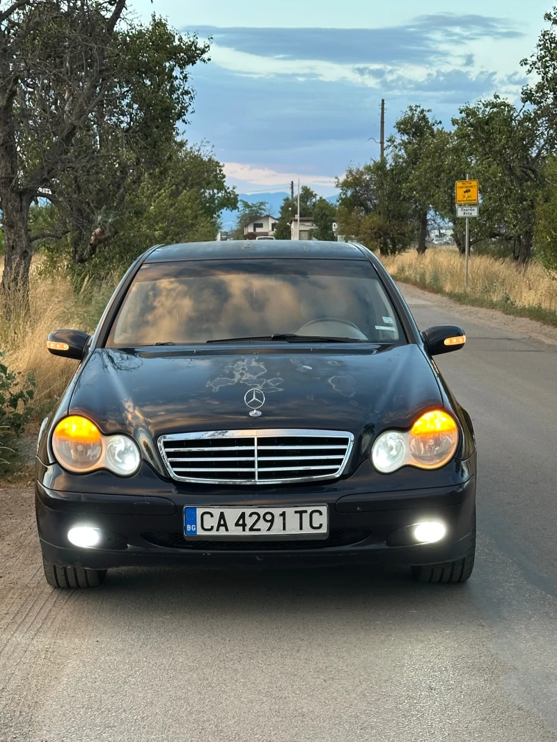Mercedes-Benz C 200 Kompressor lpg подгрев, снимка 2 - Автомобили и джипове - 52427540