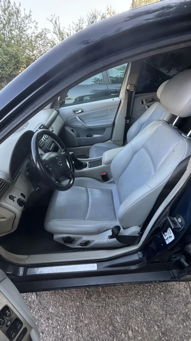Mercedes-Benz C 200 Kompressor lpg подгрев, снимка 9 - Автомобили и джипове - 52427540
