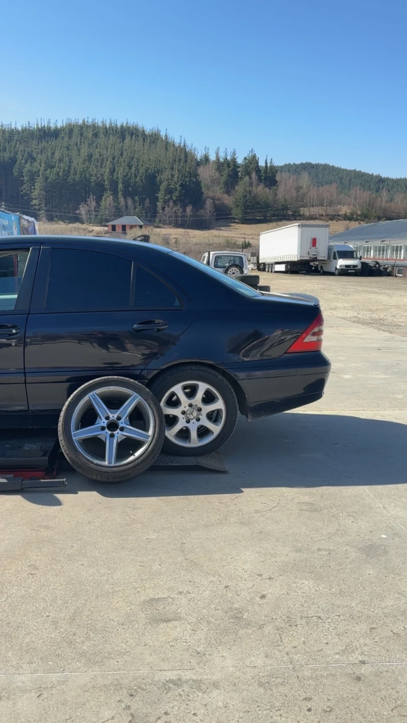 Mercedes-Benz C 200 Kompressor lpg подгрев, снимка 6 - Автомобили и джипове - 52427540