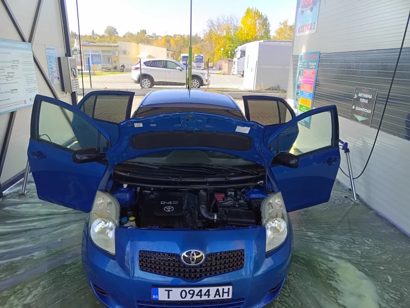 Toyota Yaris 1.4 d4d нов внос, снимка 8 - Автомобили и джипове - 52265565
