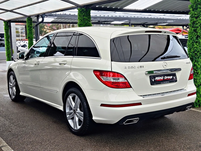 Mercedes-Benz R 350 AMG/4MATIC/GERMANY/DISTRONIC/ПОДГРЕВ/ОБДУХ/F1/LIZI, снимка 7 - Автомобили и джипове - 52377066