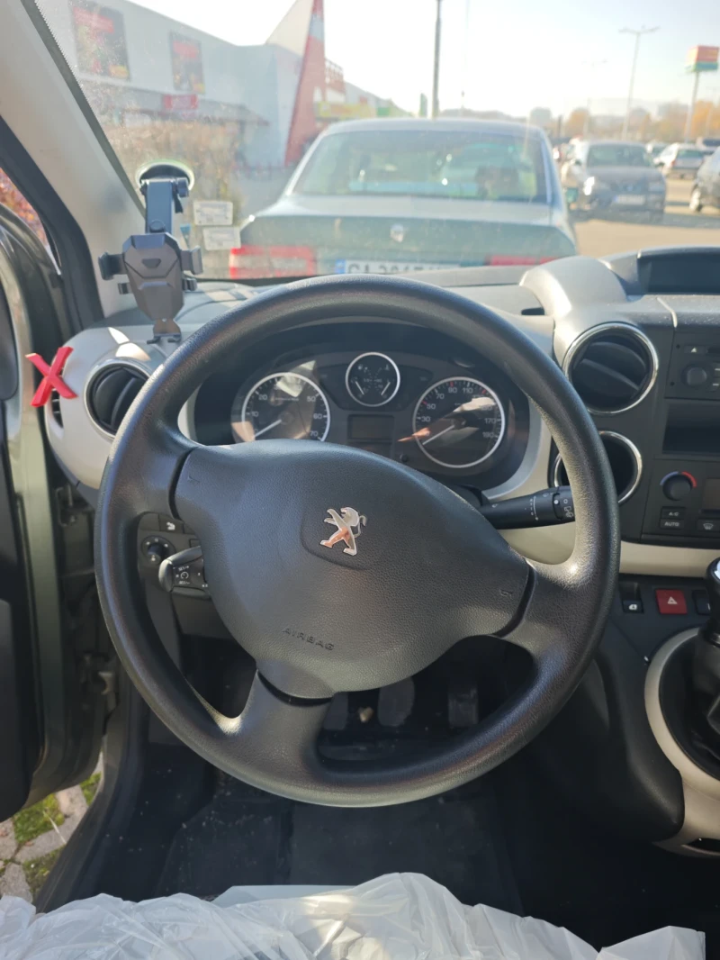 Peugeot Partner Tepee , снимка 8 - Автомобили и джипове - 52427956