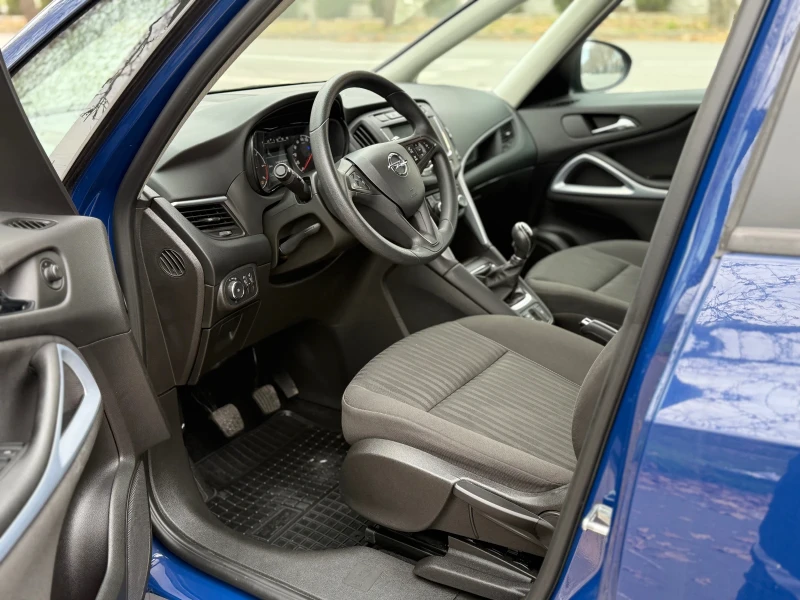 Opel Zafira АВТОПИЛОТ* ПОДГРЕВ* 6скорости* ПАРКТРОНИК* ТОП, снимка 8 - Автомобили и джипове - 52649954