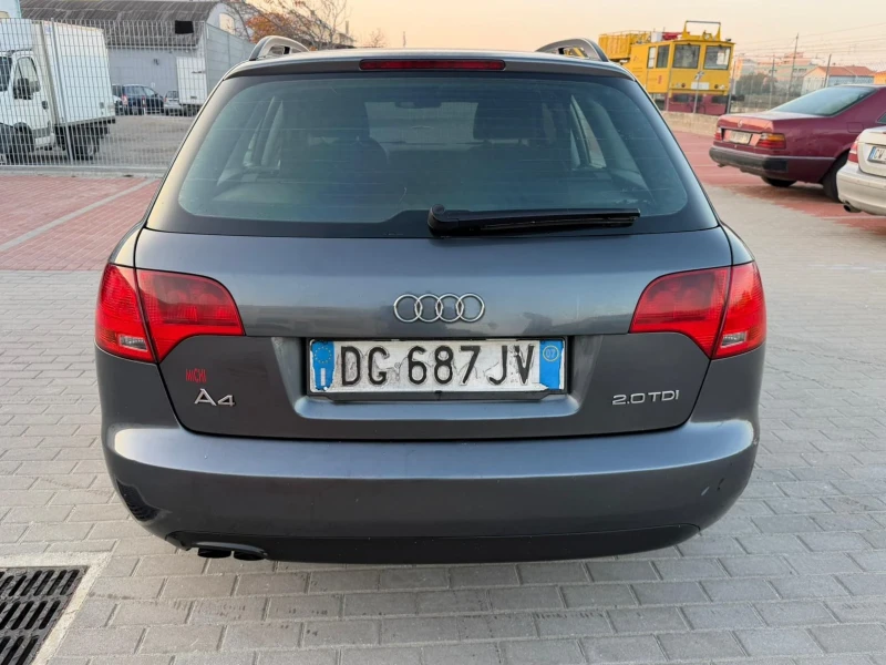Audi A4 2.0TDi140ксА/С, снимка 8 - Автомобили и джипове - 52813736