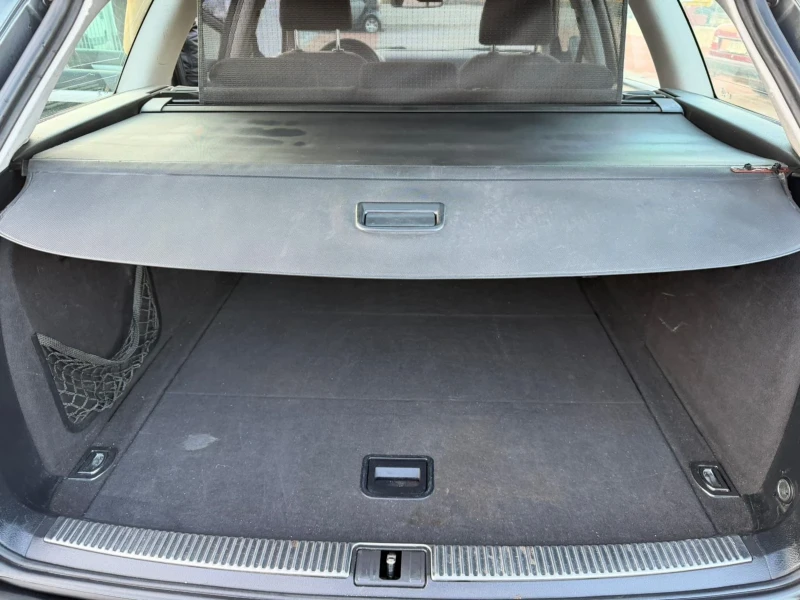 Audi A4 2.0TDi140ксА/С, снимка 17 - Автомобили и джипове - 52813736