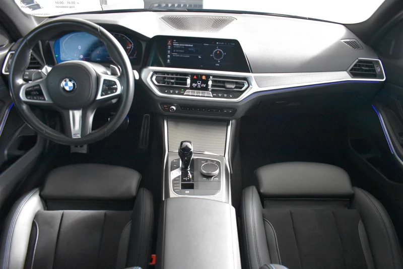 BMW 320 xDrive Седан, снимка 7 - Автомобили и джипове - 53357311