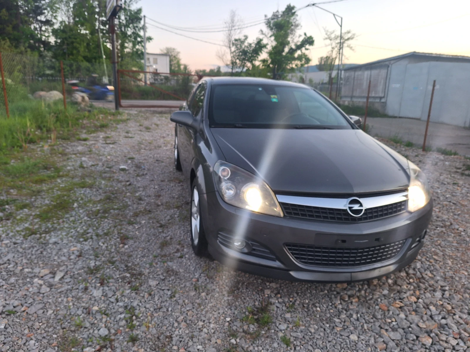 Opel Astra 2.0 TURBO, снимка 1