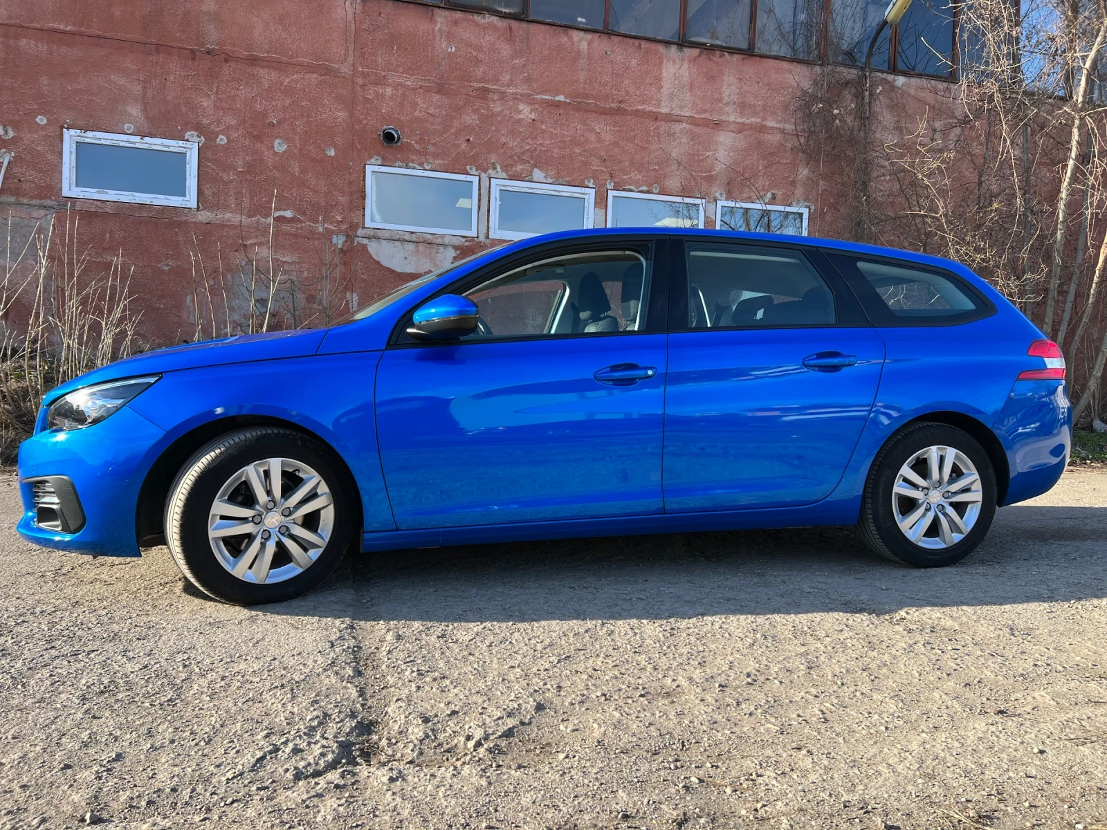 Peugeot 308 1.5 BLUEHDI SW BREAK S&S ACTIVE BUSINESS - изображение 7