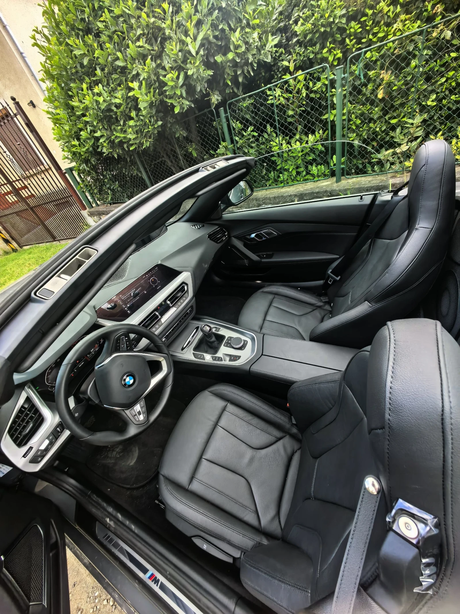 BMW Z4 sDrive 20i Sport КАТО НОВА | ГАРАНЦИЯ ДО 12.2027, снимка 11 - Автомобили и джипове - 55065312