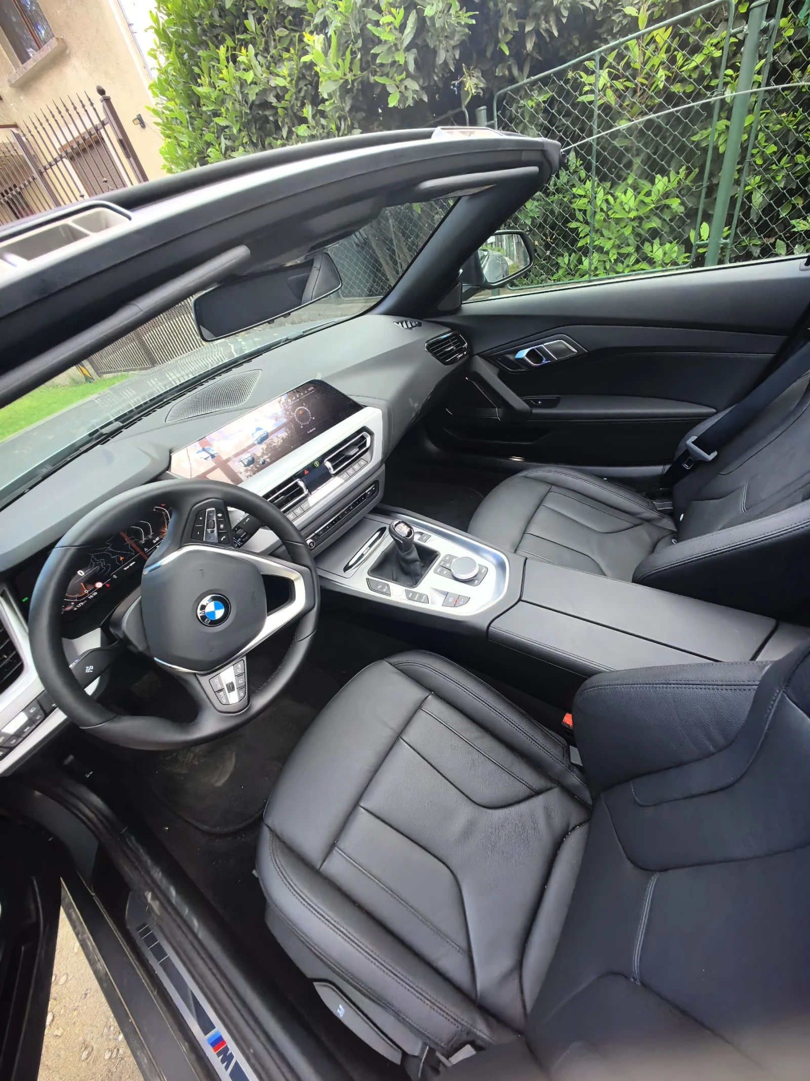 BMW Z4 sDrive 20i Sport КАТО НОВА | ГАРАНЦИЯ ДО 12.2027, снимка 12 - Автомобили и джипове - 55065312