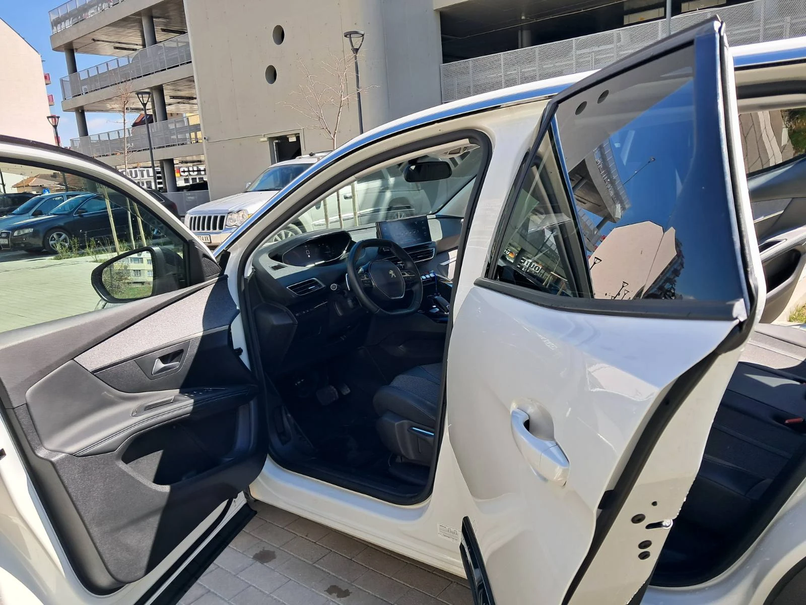 Peugeot 3008 NEW LINE UP ALLURE | Mobile.bg   15