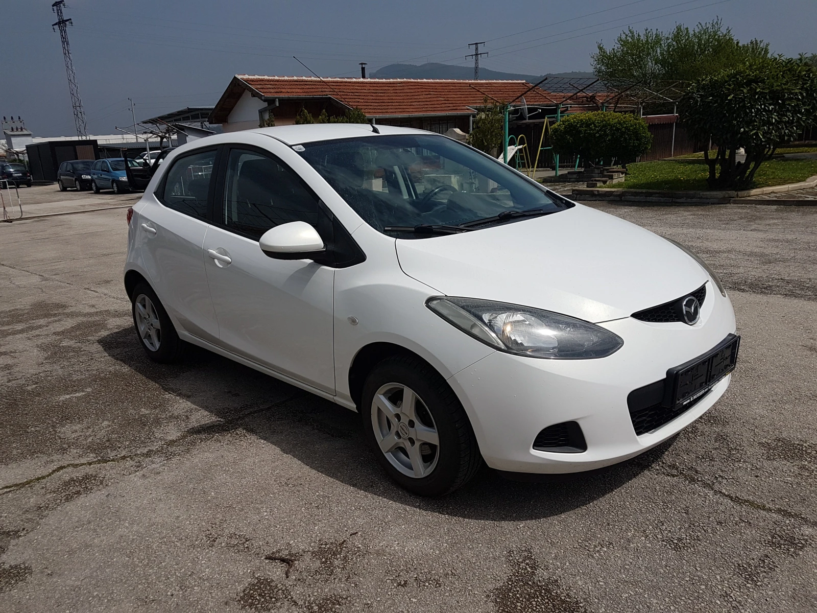 Mazda 2 1.3 i клима - изображение 2