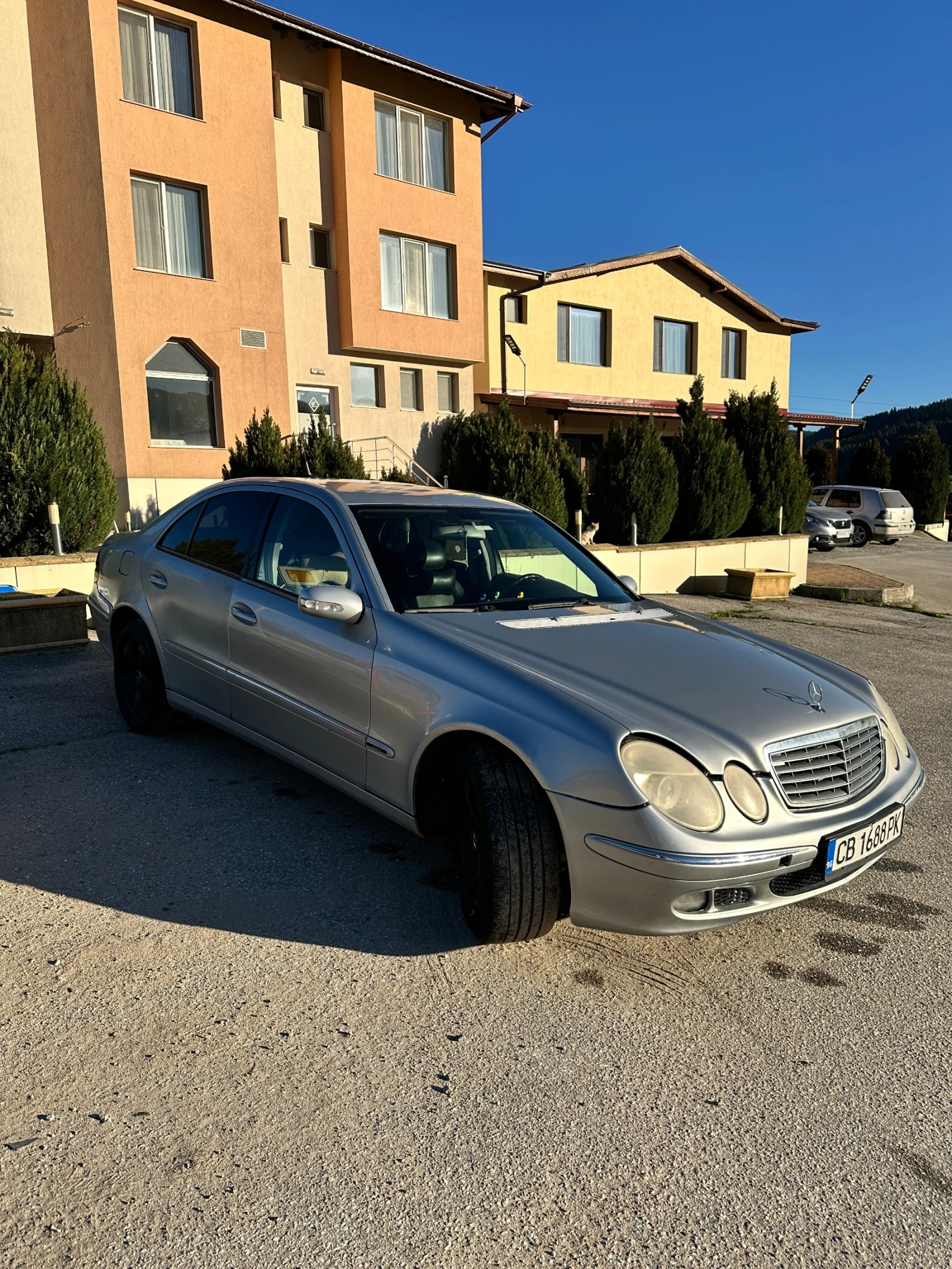 Mercedes-Benz E 220 2.2 - изображение 8