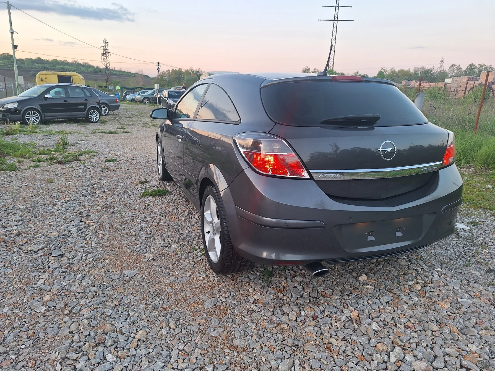 Opel Astra 2.0 ТУРБО - изображение 4
