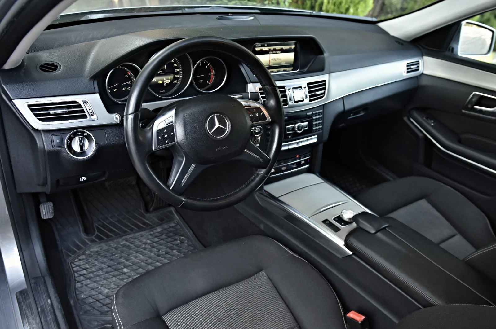 Mercedes-Benz E 220 CDI SE 7G-Tronic  - изображение 8