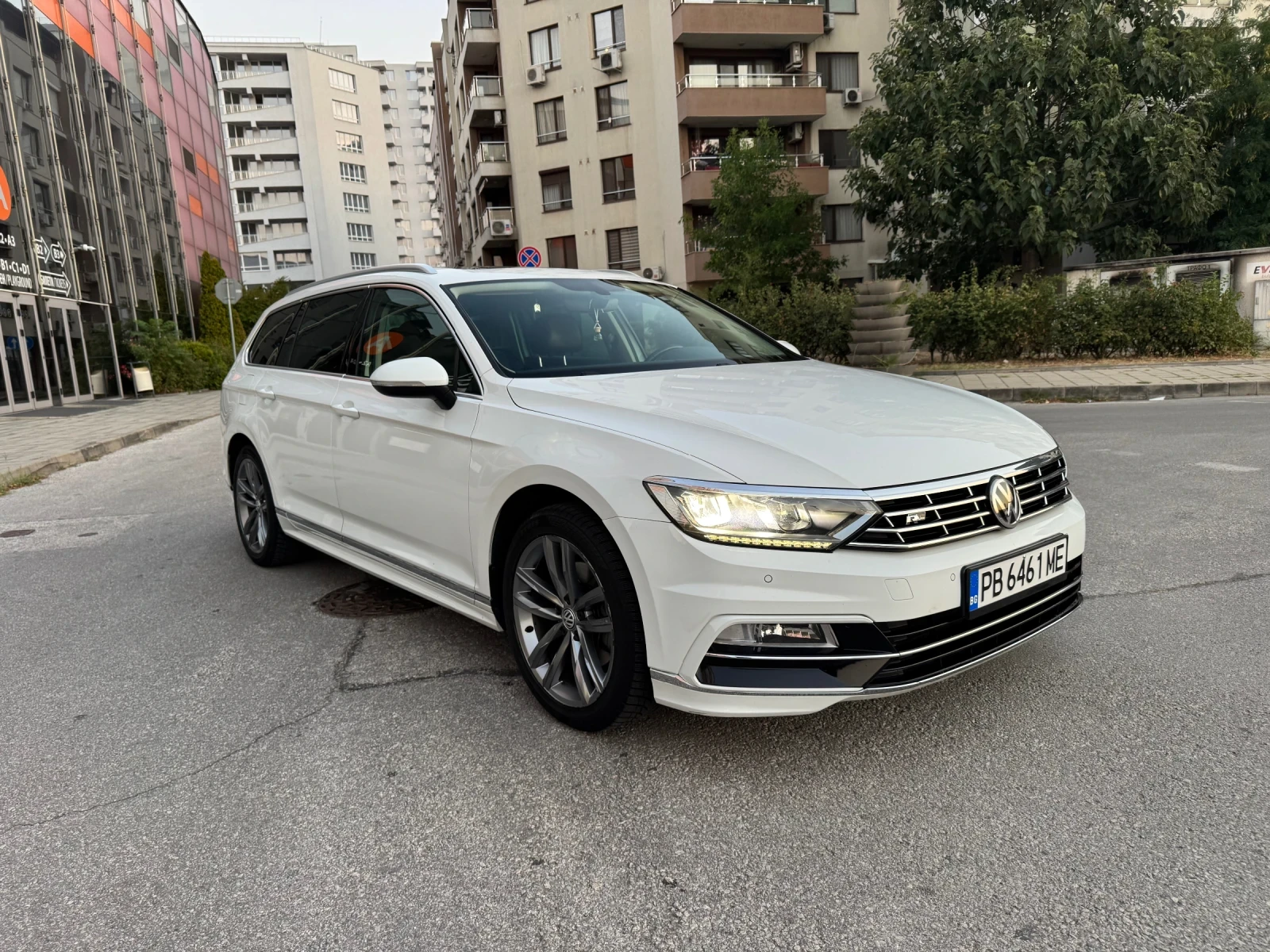 VW Passat 2.0TDI - изображение 3
