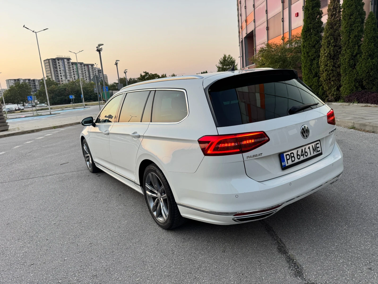 VW Passat 2.0TDI - изображение 7