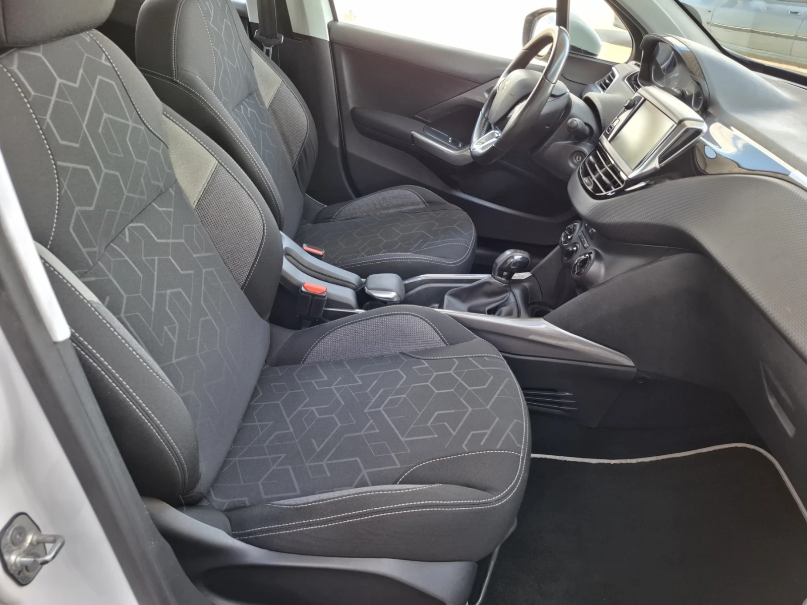 Peugeot 2008 1.6 Blue-HDi* FACE* NAVI* EURO6 | Mobile.bg   12