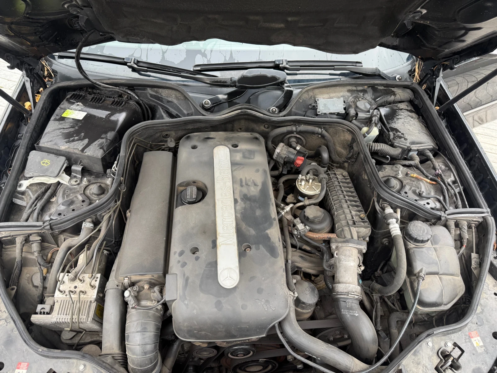 Mercedes-Benz E 270  - изображение 10