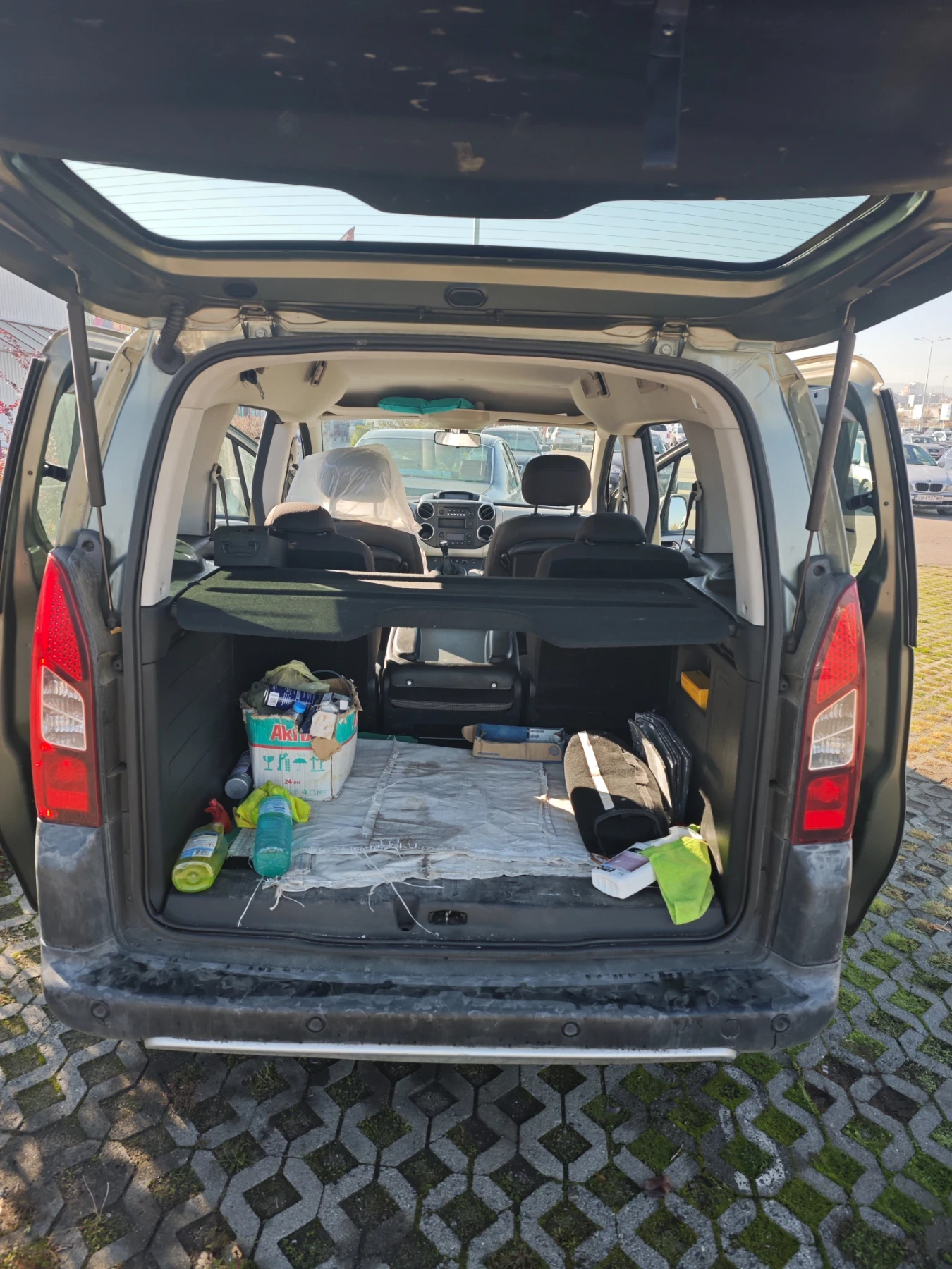 Peugeot Partner Tepee  - изображение 10