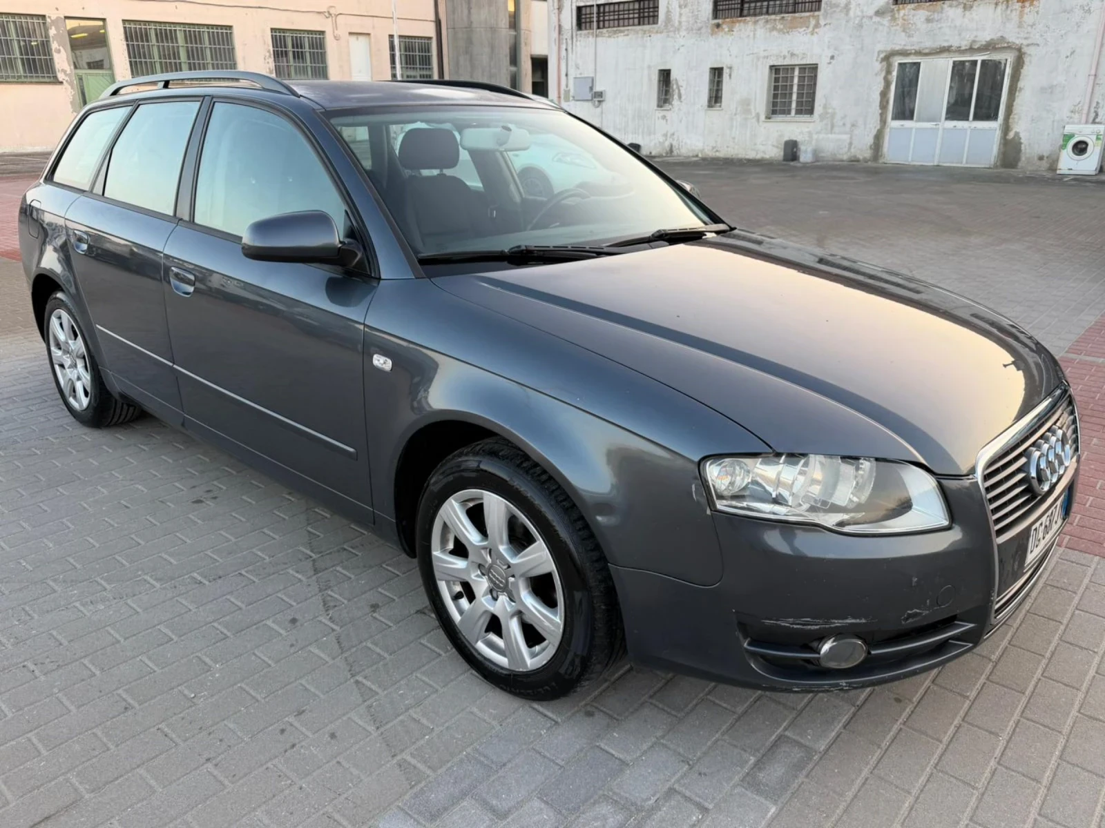 Audi A4 2.0TDi140ксА/С - изображение 9