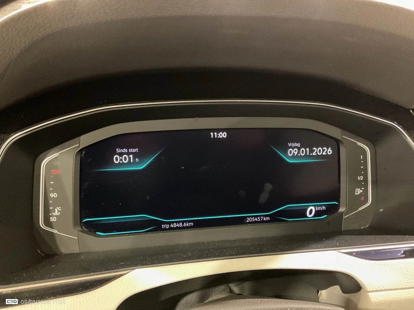 VW Passat  - изображение 7