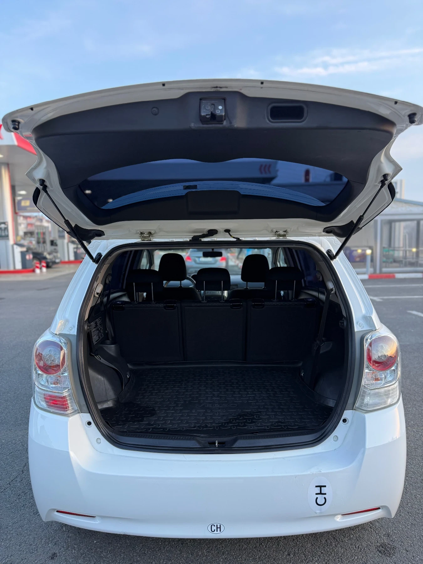 Toyota Verso 1.8 VVT-i ШВЕЙЦАРИЯ 100% РЕАЛЕН ВИДЕО ЛИЗИНГ - изображение 5