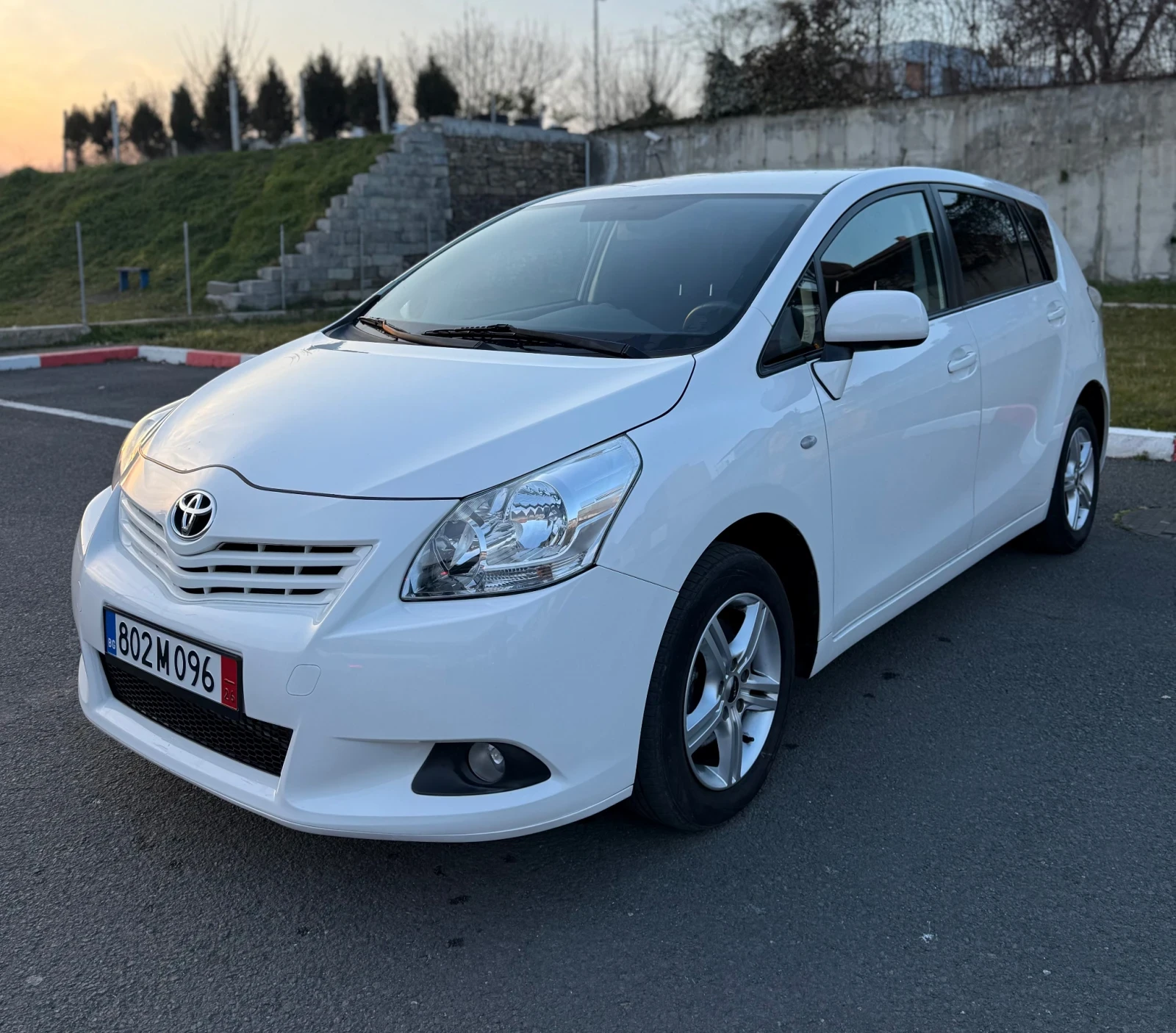 Toyota Verso 1.8 VVT-i ��������� 100% ������ ����� ������ | Mobile.bg � ����������� 1